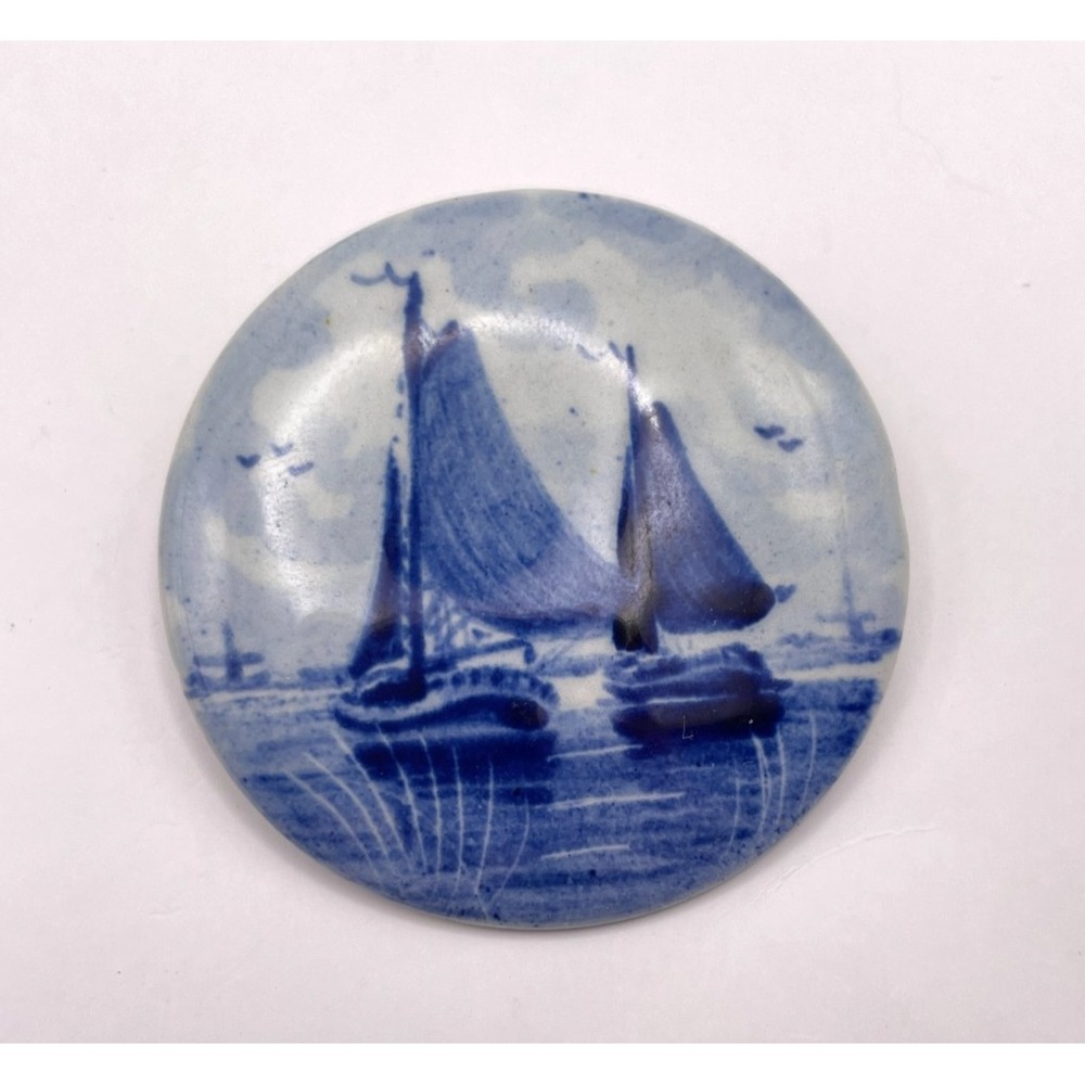 Vintage Delft Holland Schoonhoven Hand Painted Sailboat Brooch Blue White READ